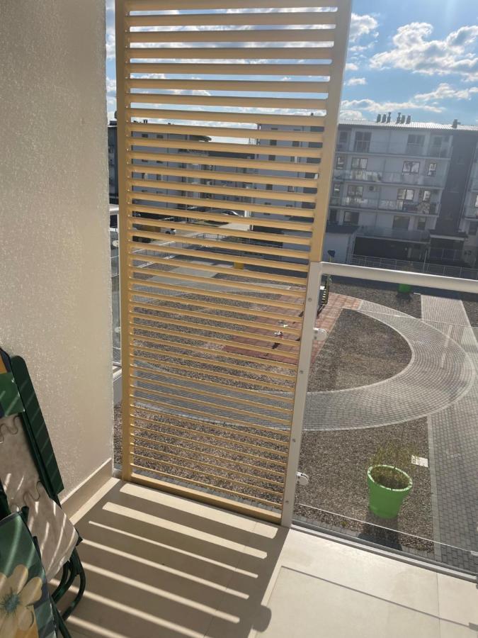 Apartament Lili Sloneczne Tarasy Dziwnówek Exteriör bild