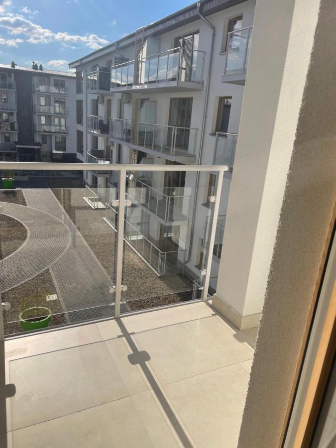 Apartament Lili Sloneczne Tarasy Dziwnówek Exteriör bild
